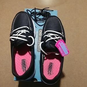 Sketchers on-the-go shoes